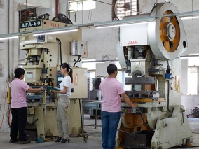 佛山市91麻豆传媒玻璃機械有限公司