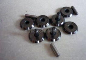 合（hé）金（jīn）刀輪